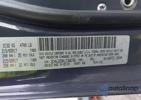 2018 Jeep Compass Trailhawk 4X4 z USA, uszkodzony, nr VIN 3C4NJDDB4JT366781